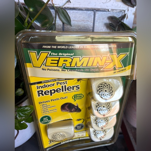 Weitech Vermin-X Electronic Ultrasonic Pest Repeller 5 Pk Cover Up To 3000 Sq/Ft - Picture 1 of 7